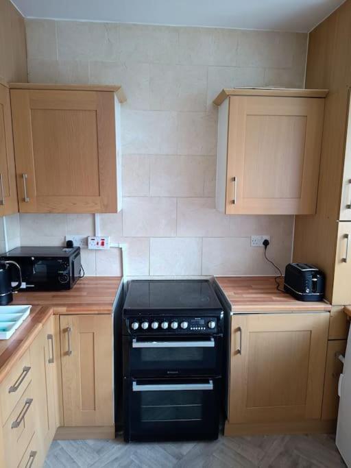 Apartament Spacious 3 Bed Flat Opp Springfield Park, Hackney.