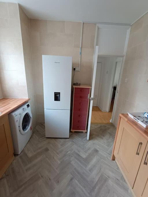 Apartament Spacious 3 Bed Flat Opp Springfield Park, Hackney. Londra